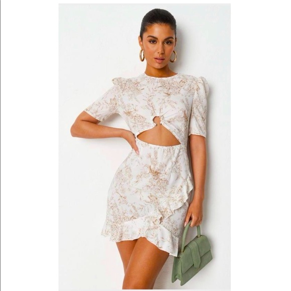 Missguided Dresses & Skirts - NEW Missguided White Porcelain Cut Out Front Mini Dress